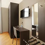 Piazza Carità Casa de hóspedes 4*