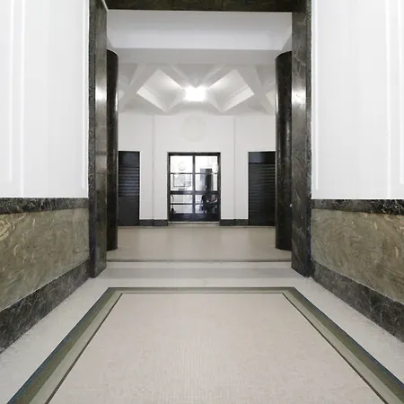 Piazza Carita 招待所 那不勒斯