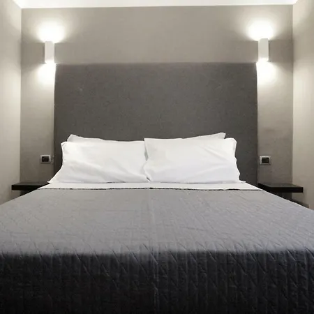 Piazza Carita Guest house