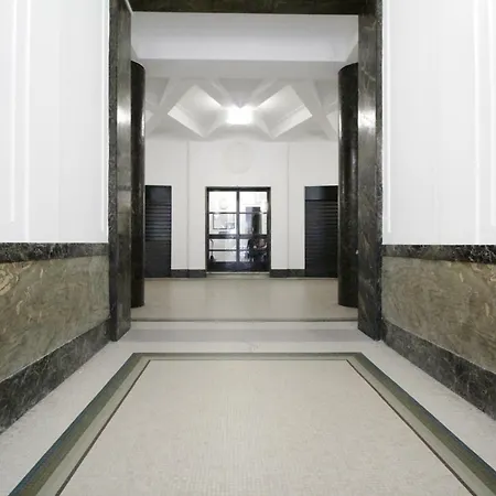 بيت ضيافة Piazza Carita نابولي