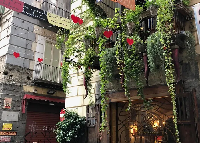 Piazza Carita