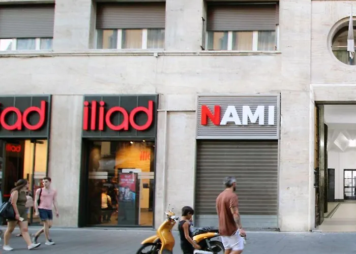 Piazza Carita Napels