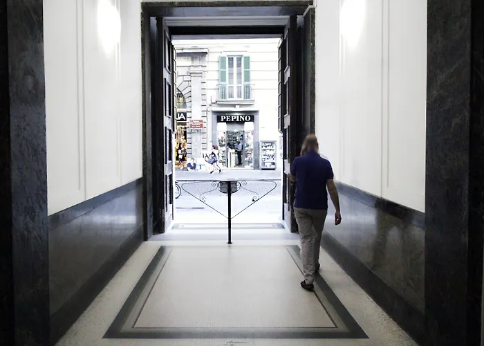 ゲストハウス Piazza Carita 4*