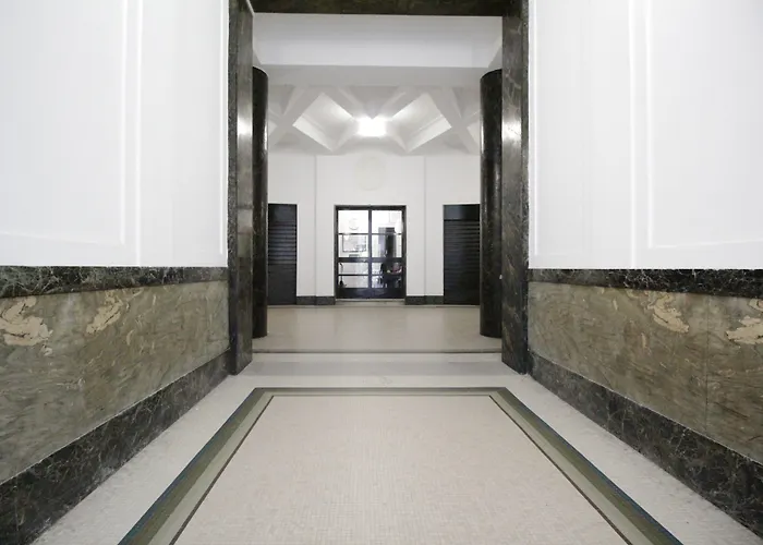 Piazza Carita Πανσιόν Νάπολη