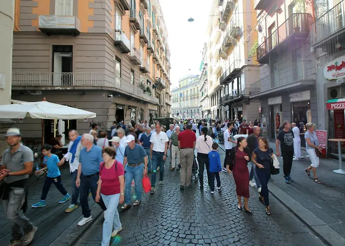 Πανσιόν Piazza Carita 4*