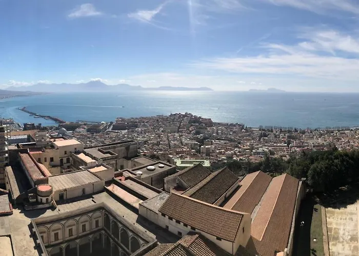 Piazza Carita